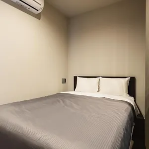 Apartment Grand Base Hakata Naraya 